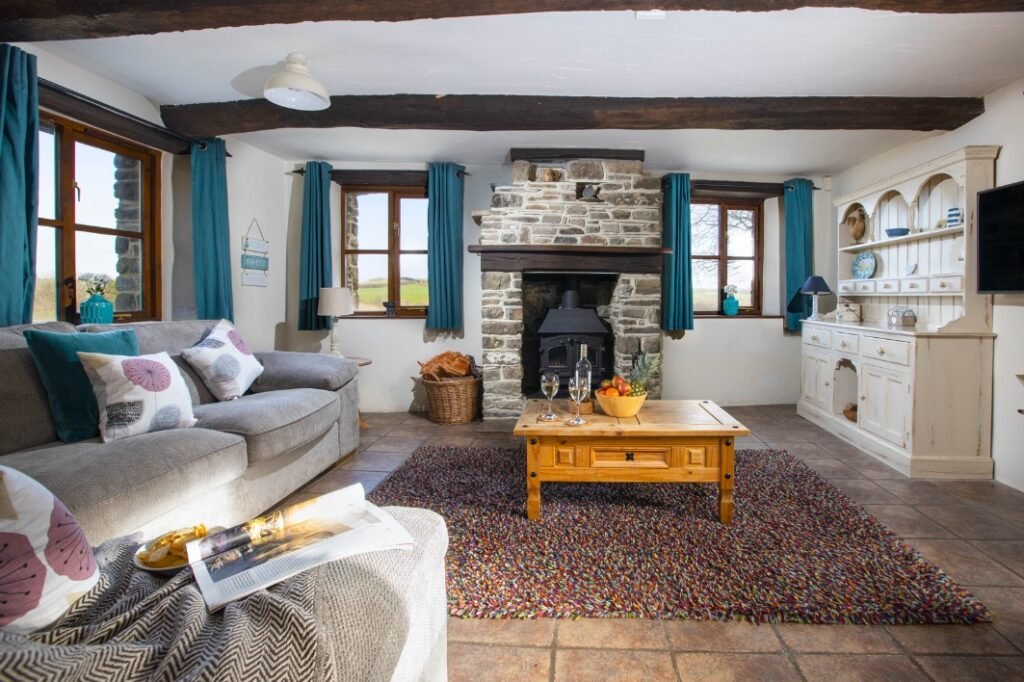 Woodlands Manor Farm